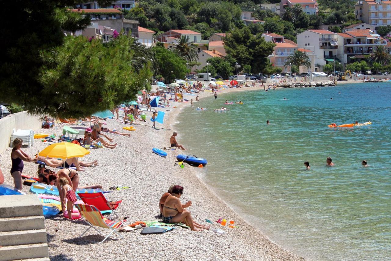 Apartments By The Sea Podgora, Makarska - 6713 Екстериор снимка