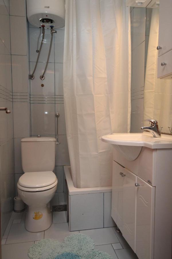 Apartments By The Sea Podgora, Makarska - 6713 Екстериор снимка