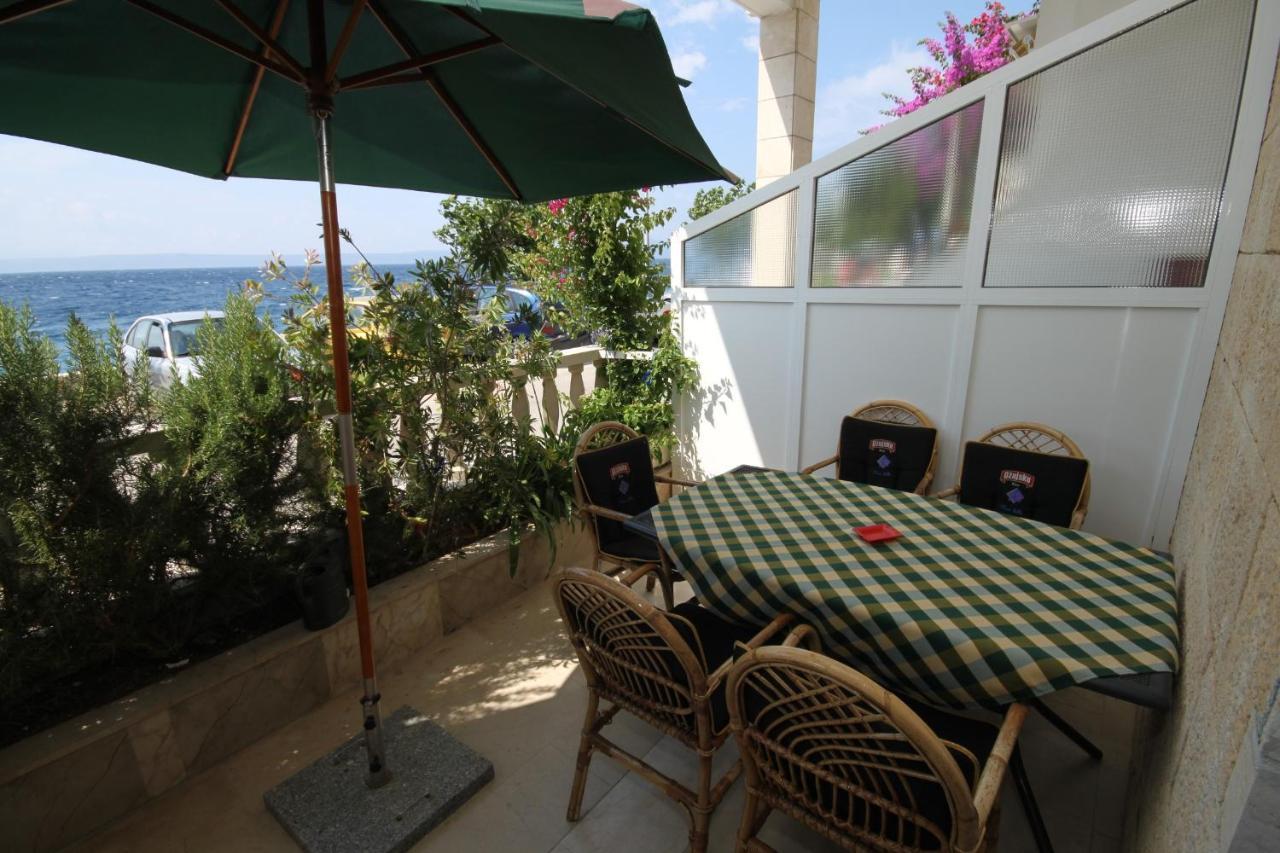 Apartments By The Sea Podgora, Makarska - 6713 Екстериор снимка